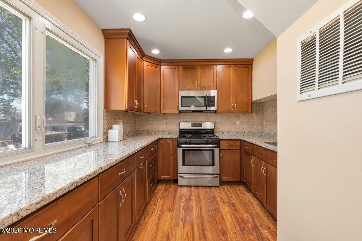 5 Scholer Drive Image 4