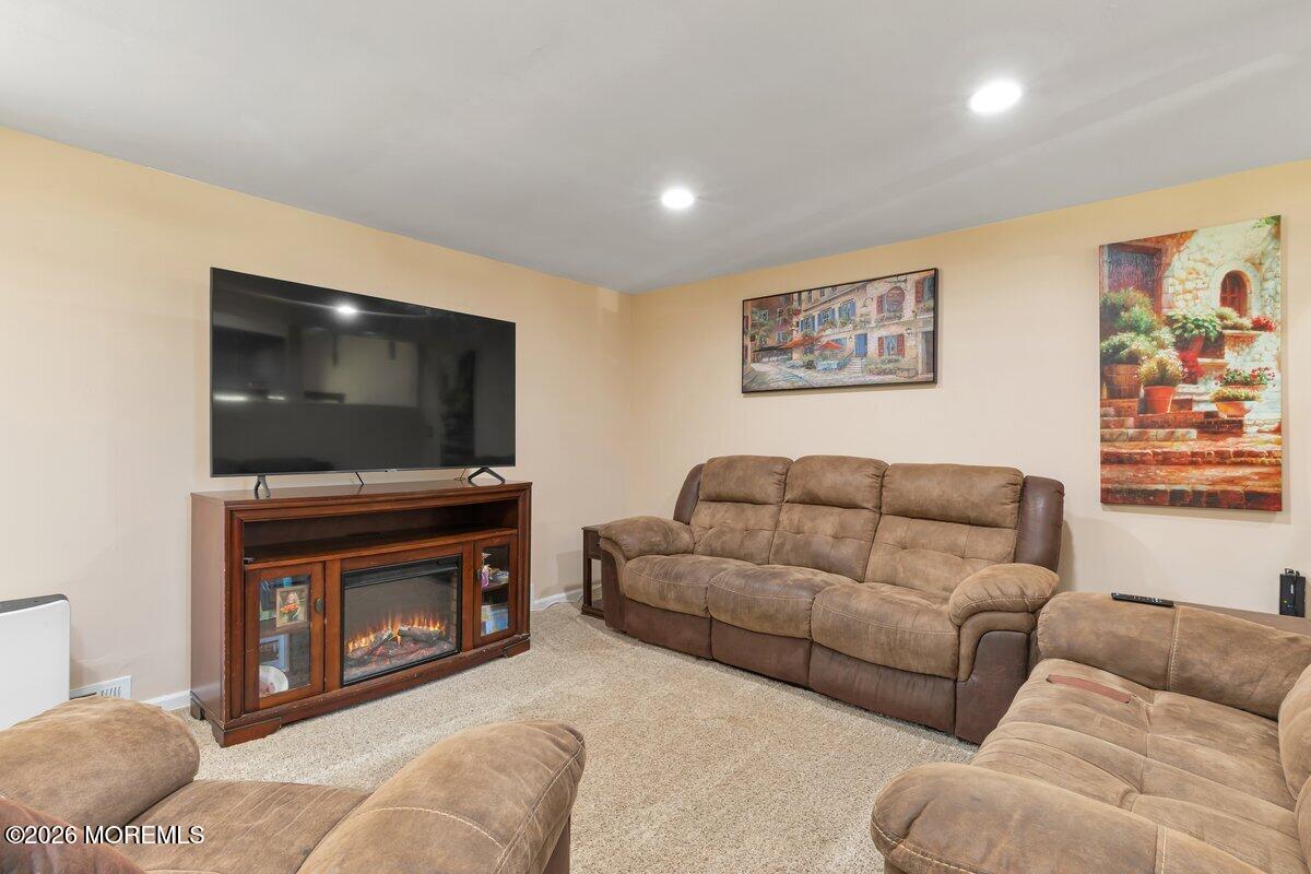 5 Scholer Drive, Union Beach, NJ, 07735 image 12