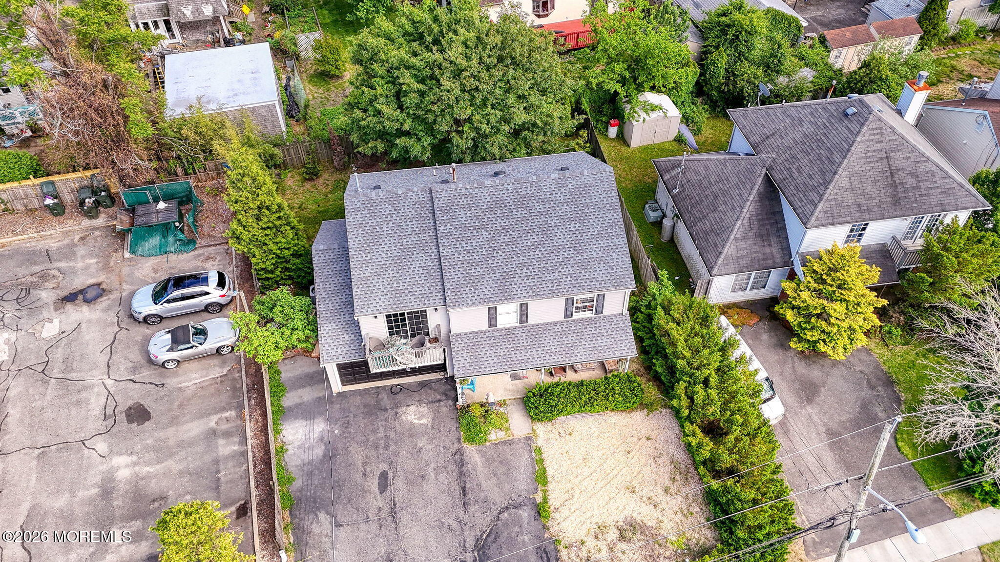 450 Beachway Avenue Image 4