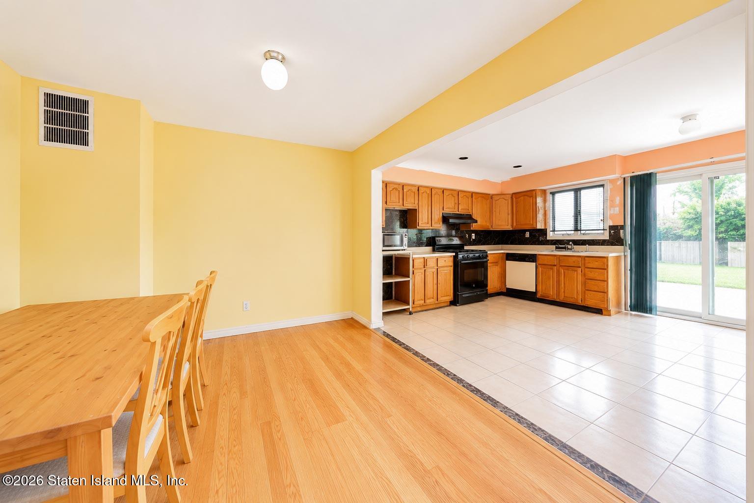 17 Lyman Avenue, Staten Island, NY, 10305 image 10