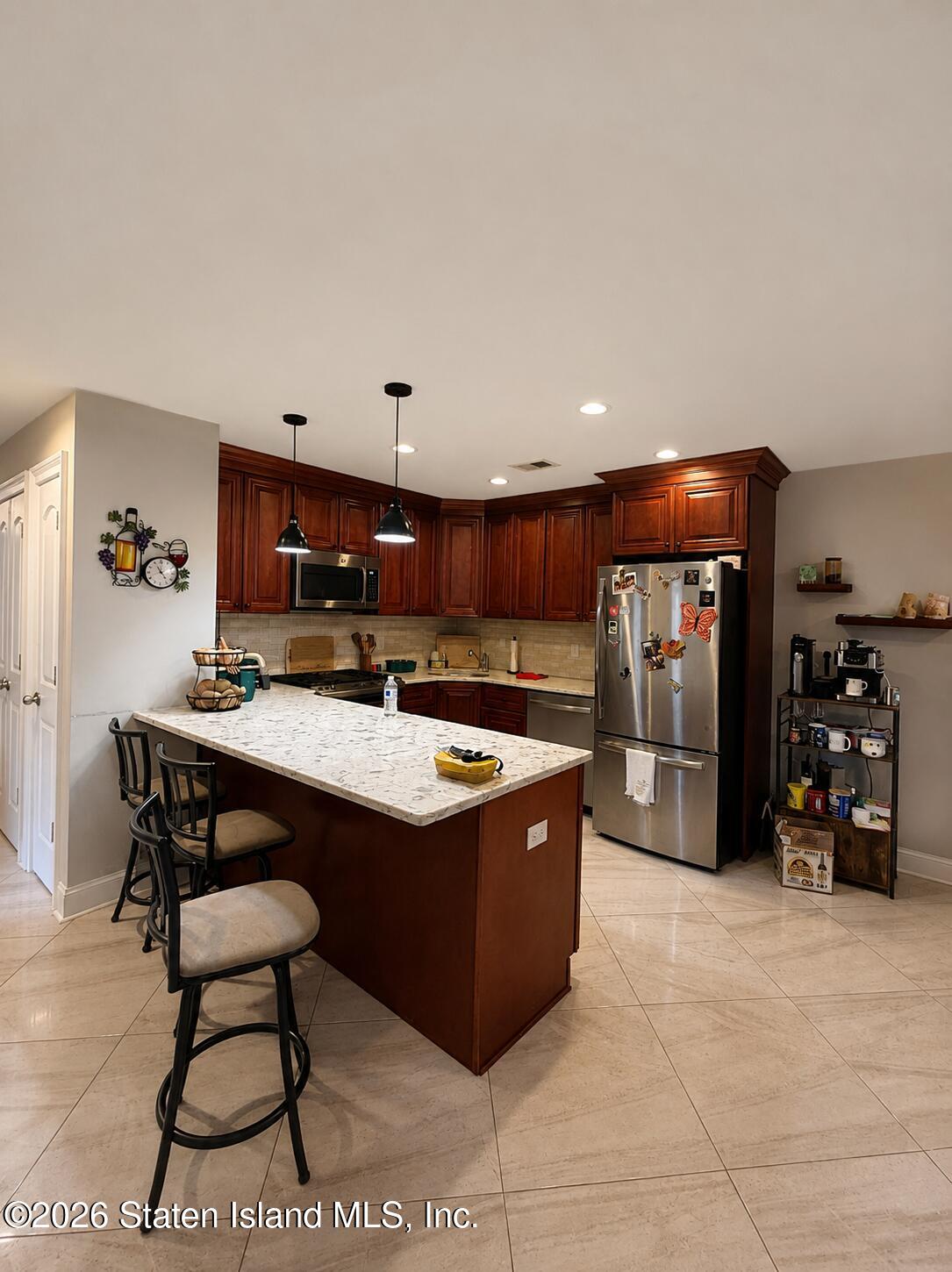 23 Wiltshire Lane Image 3