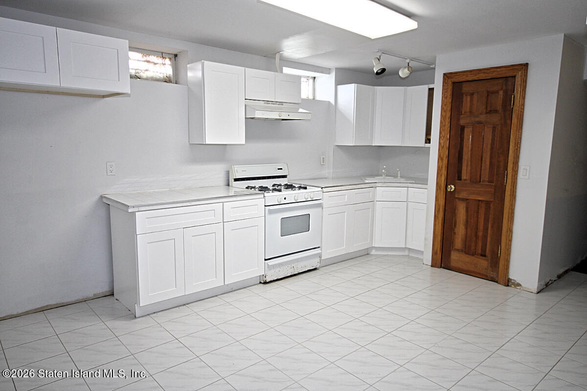 161 Boardwalk Avenue, Staten Island, NY, 10312 image 37