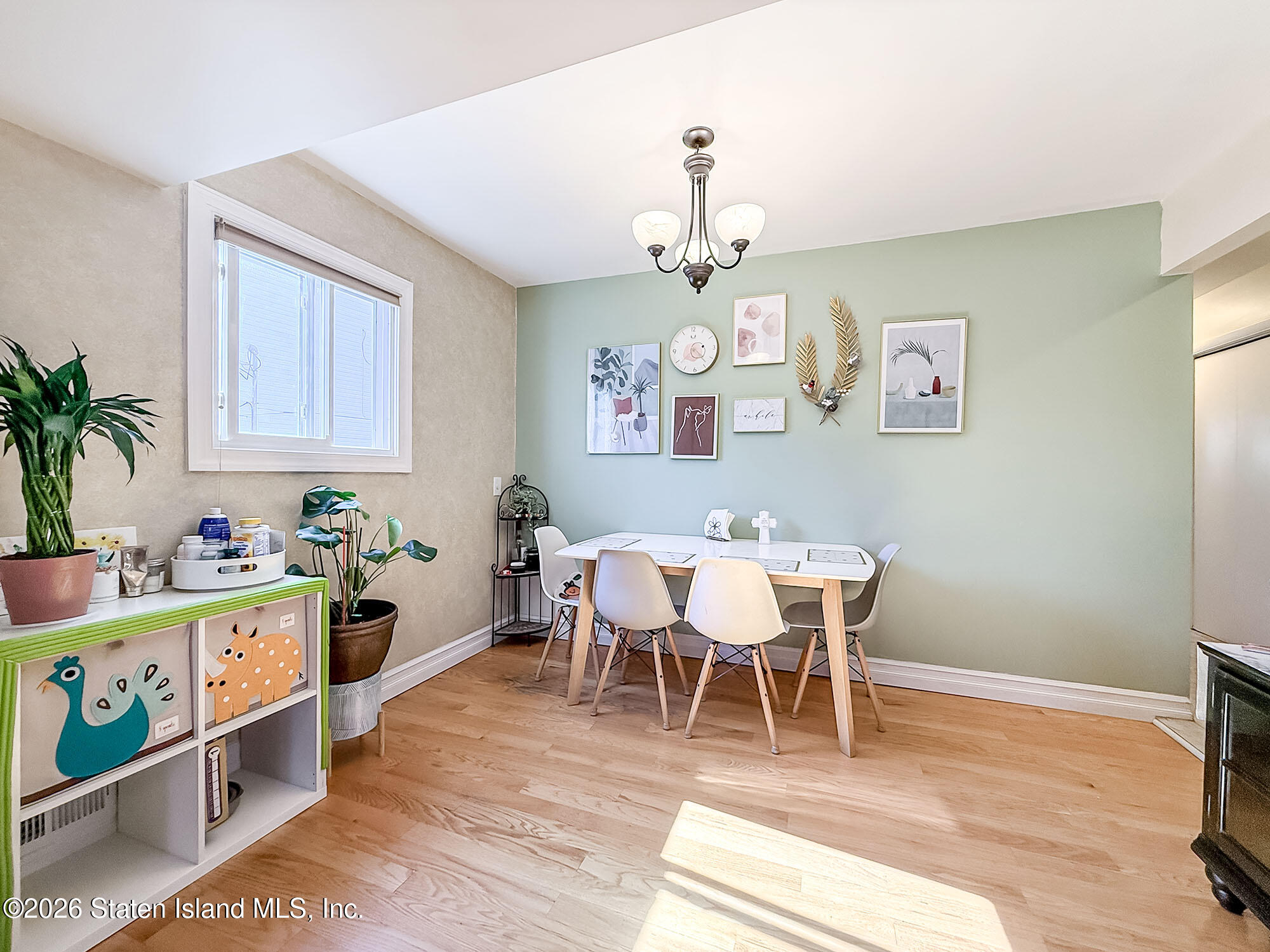 36 Village Lane 8b Image 5