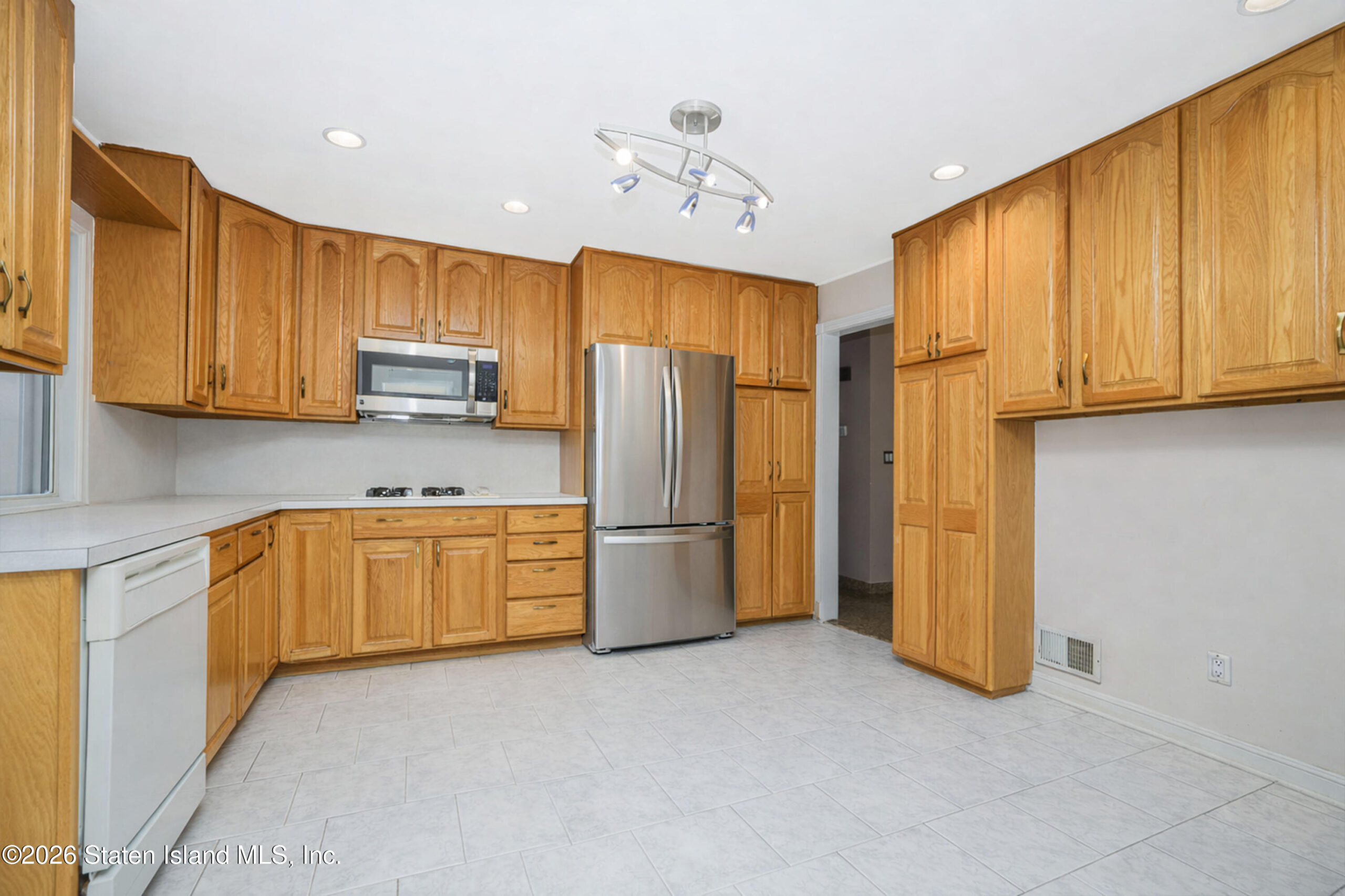 52 Vineland Avenue, Staten Island, NY, 10312 image 11