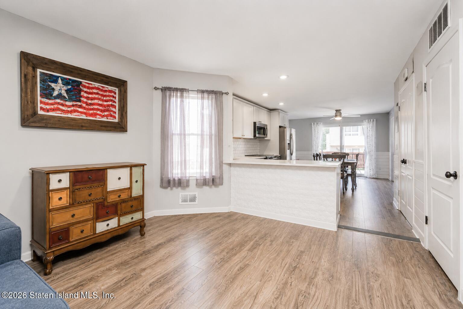 128 Graves Street Image 4