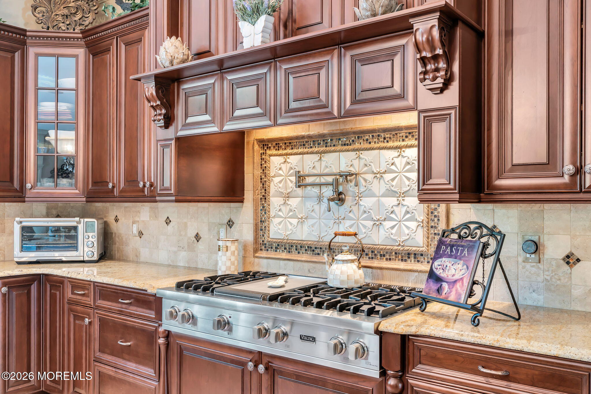 24 Embry Farm Road, Marlboro, NJ, 07746 image 17