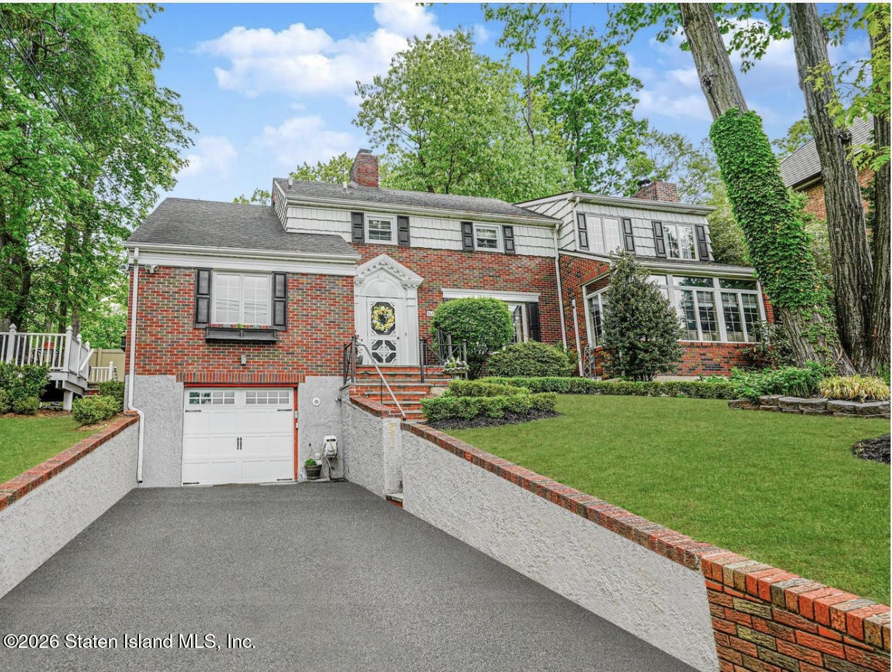 265 Lighthouse Avenue Image 3