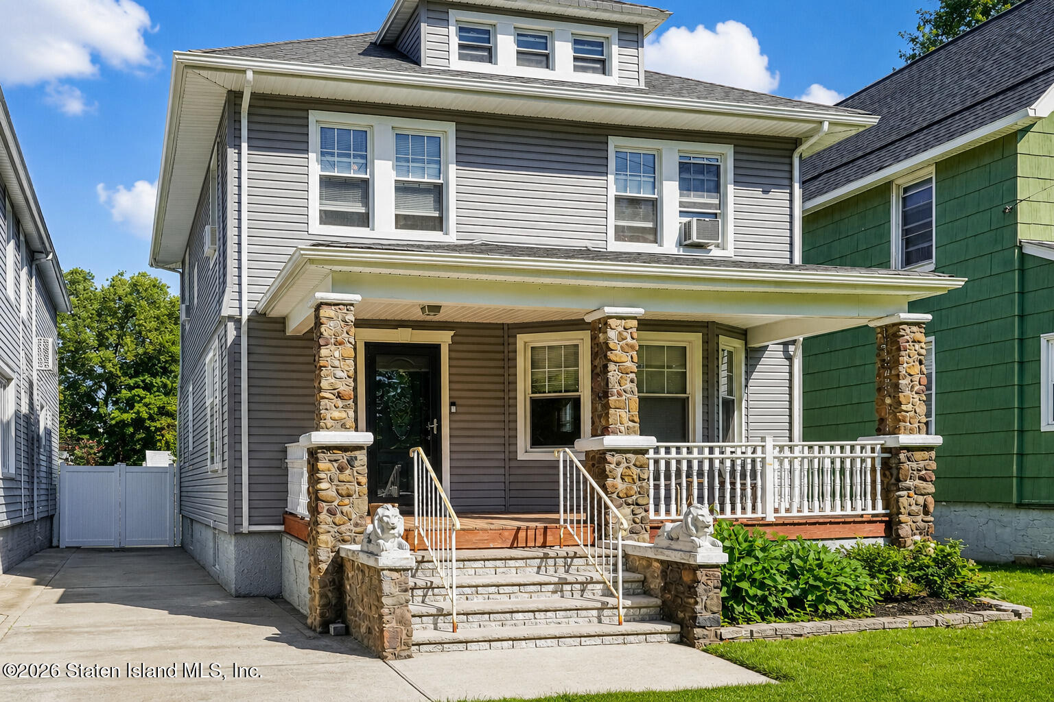 102 Decker Avenue Image 3