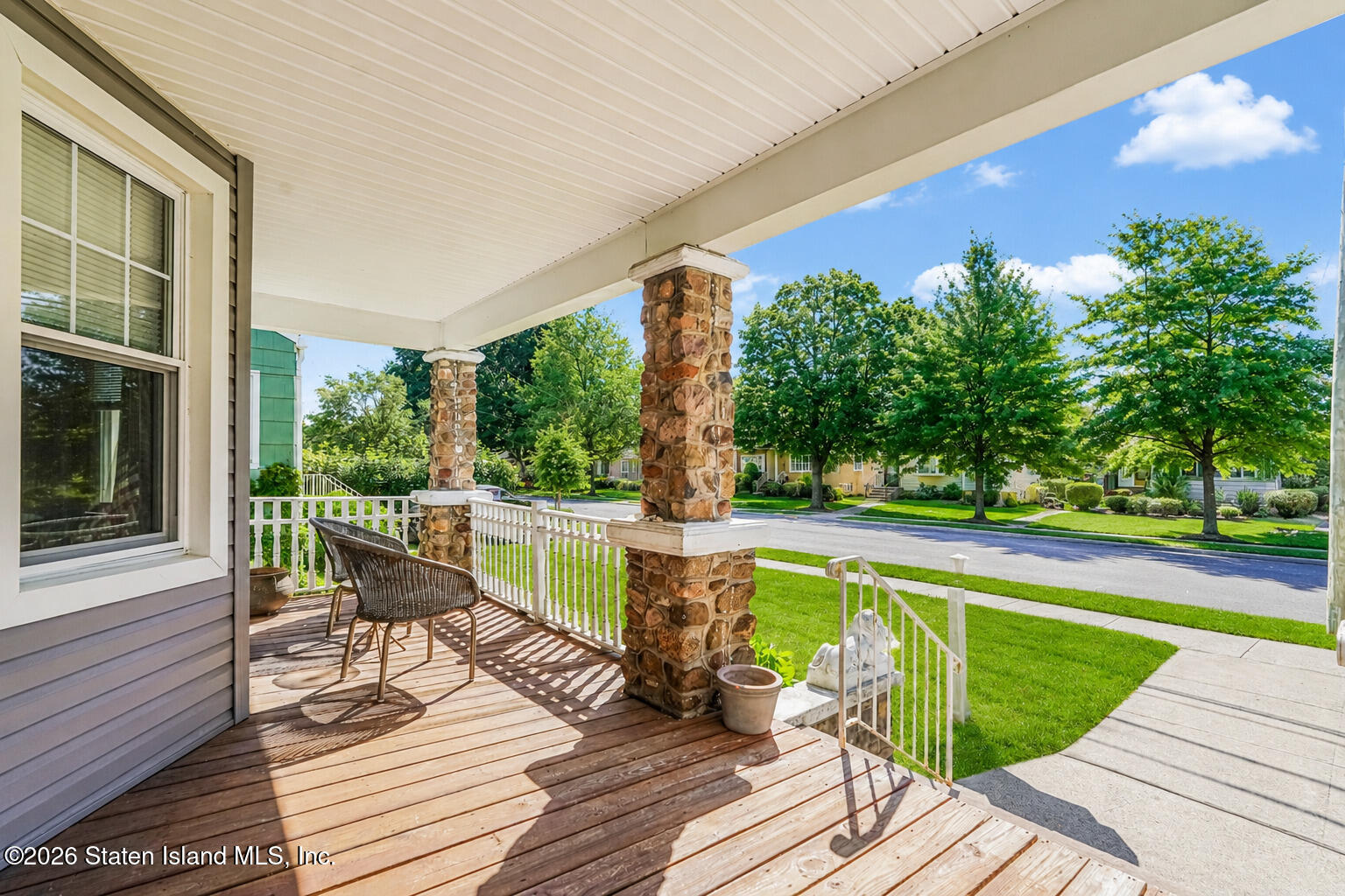 102 Decker Avenue Image 4