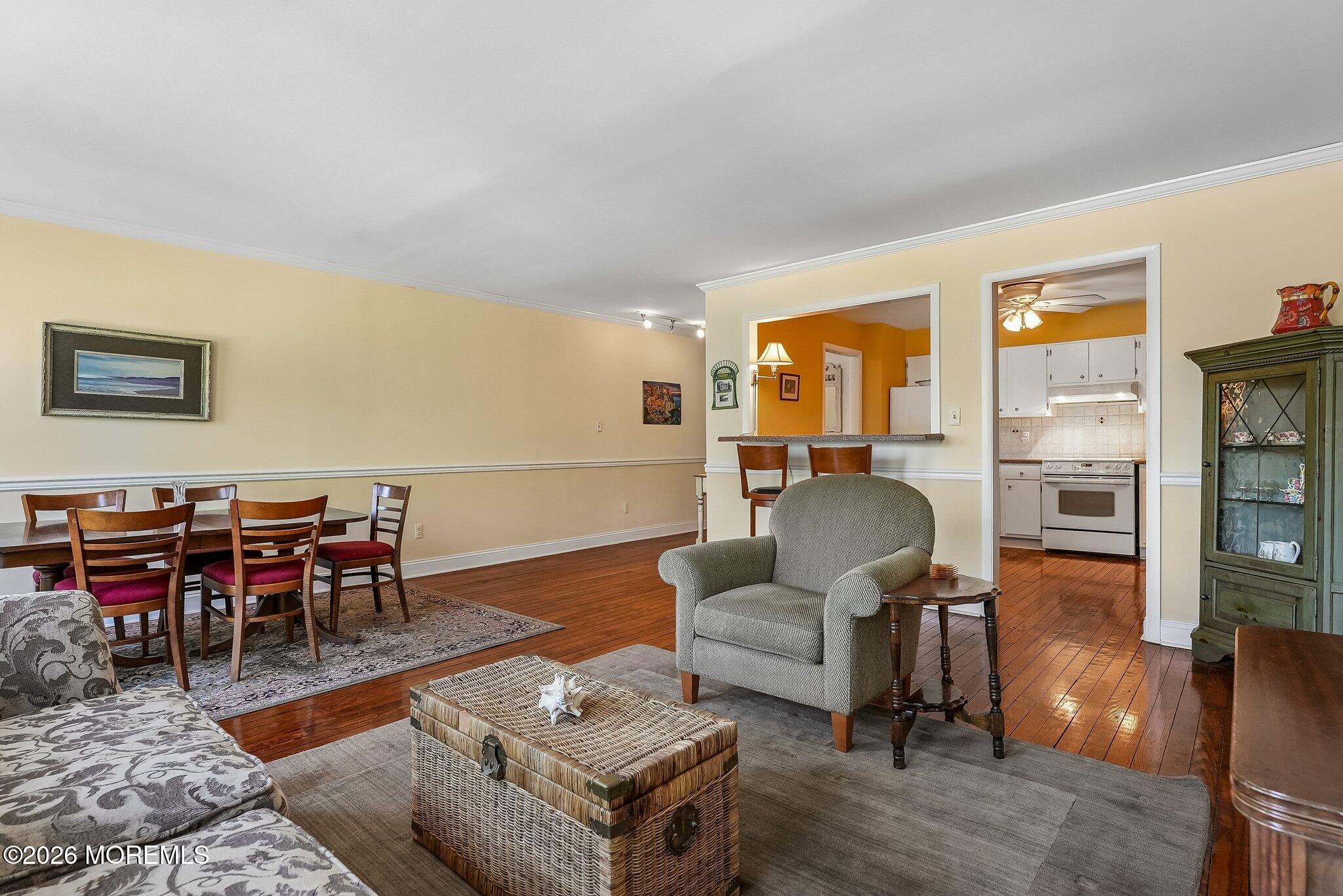 52 Pitman Avenue 2F, Ocean Grove, NJ, 07756