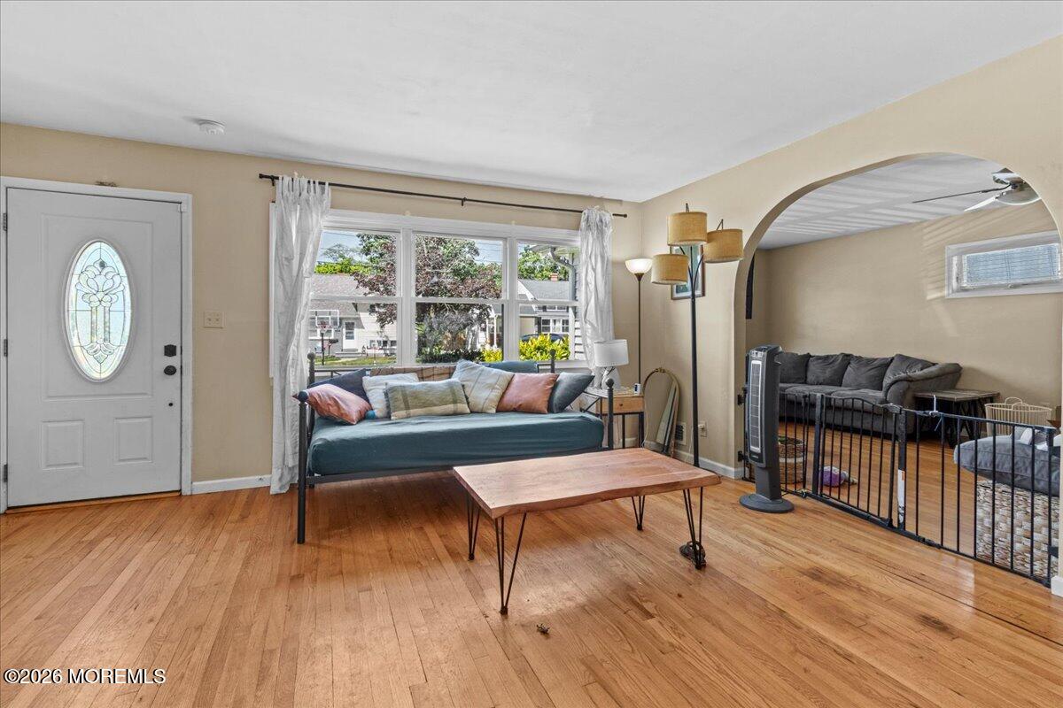 120 Dennis Drive Image 5