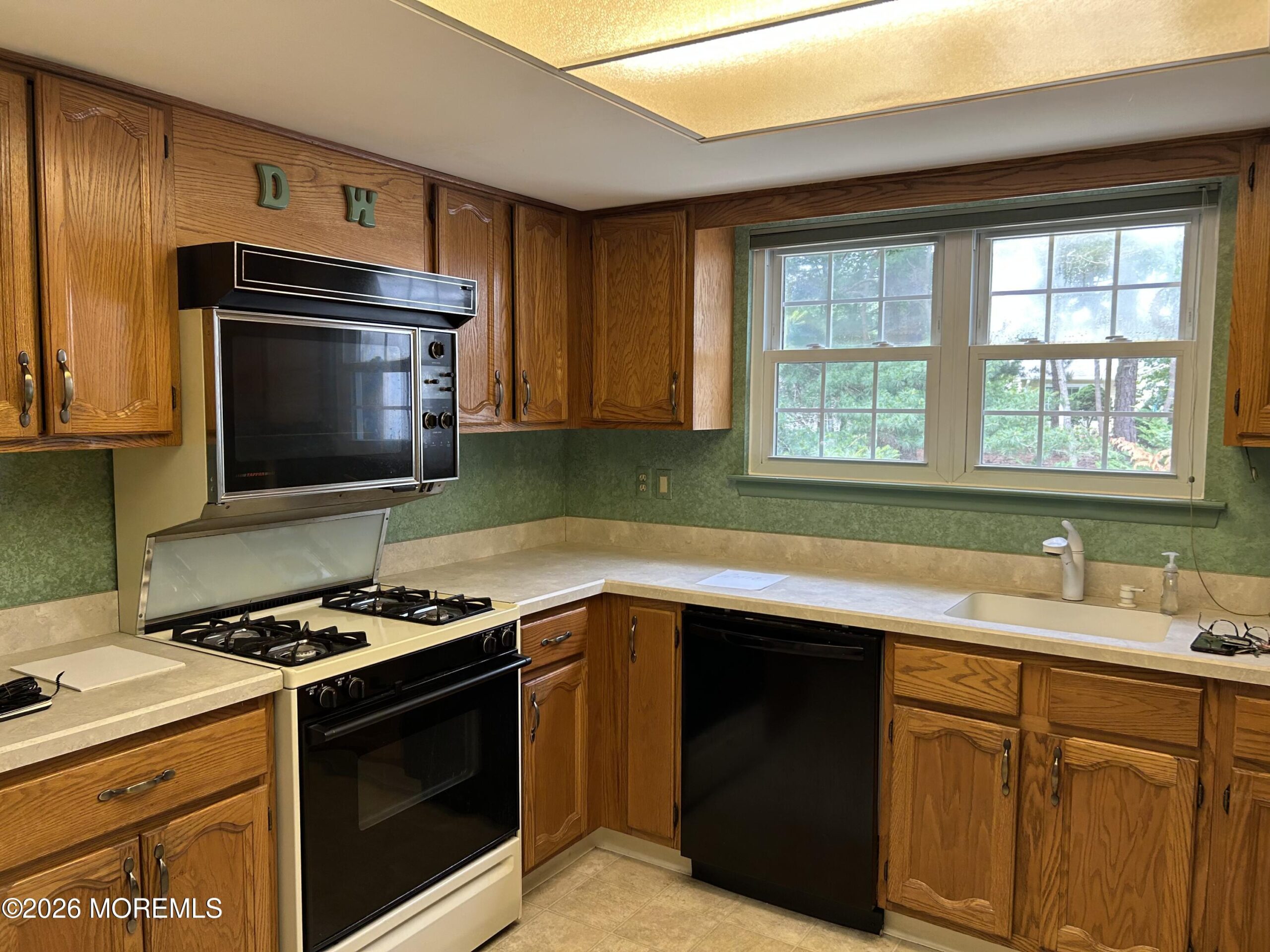 14 Sheffield Drive, Lacey, NJ, 08734 image 8