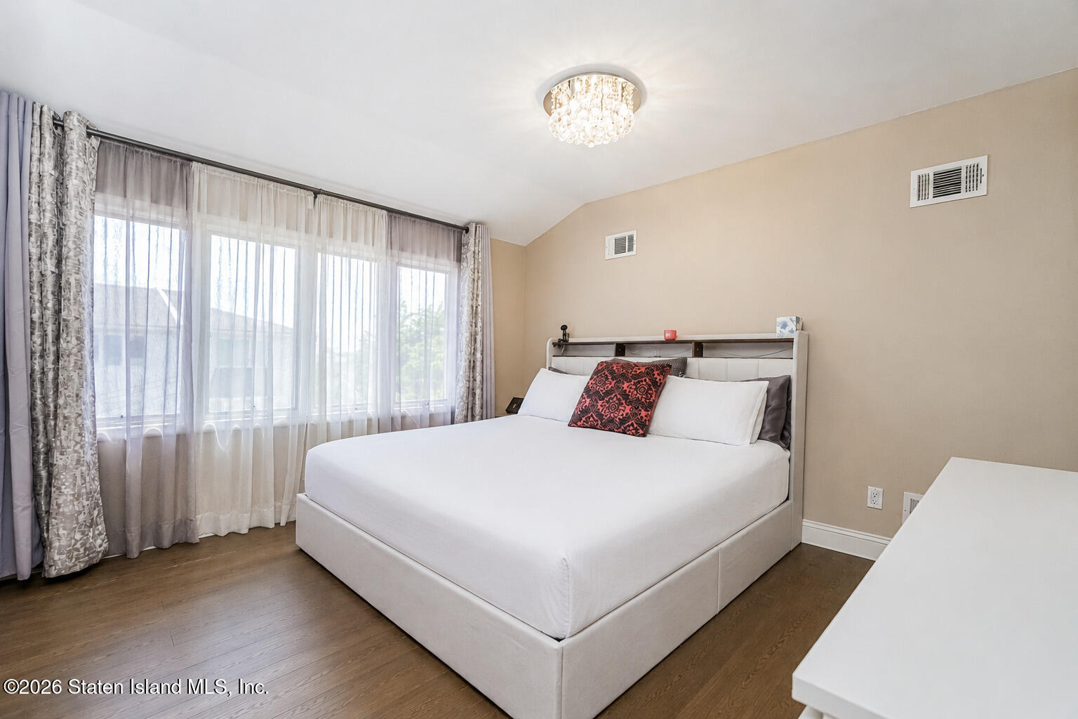 25 Peggy Lane, Staten Island, NY, 10306 image 13