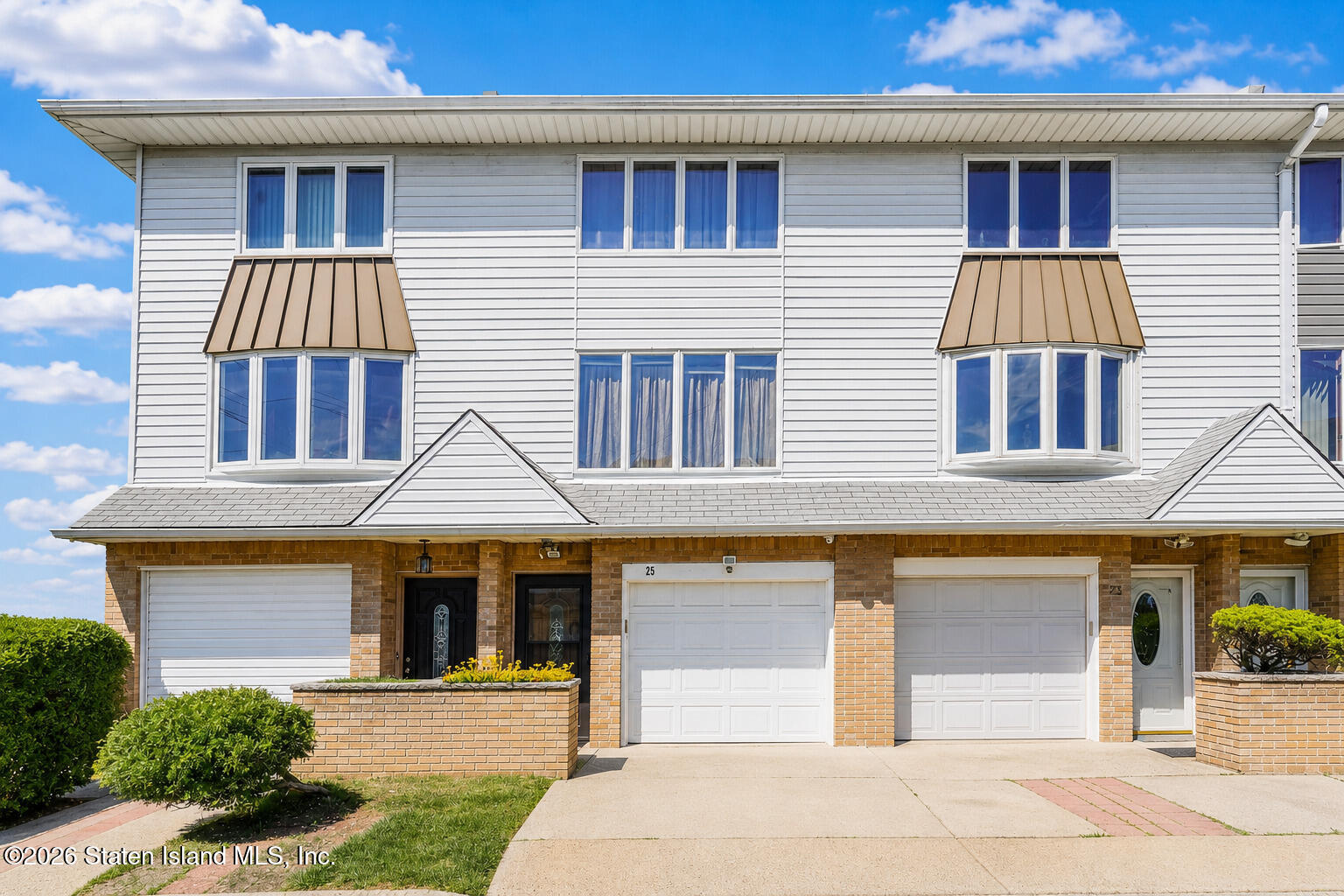 25 Peggy Lane Image 1