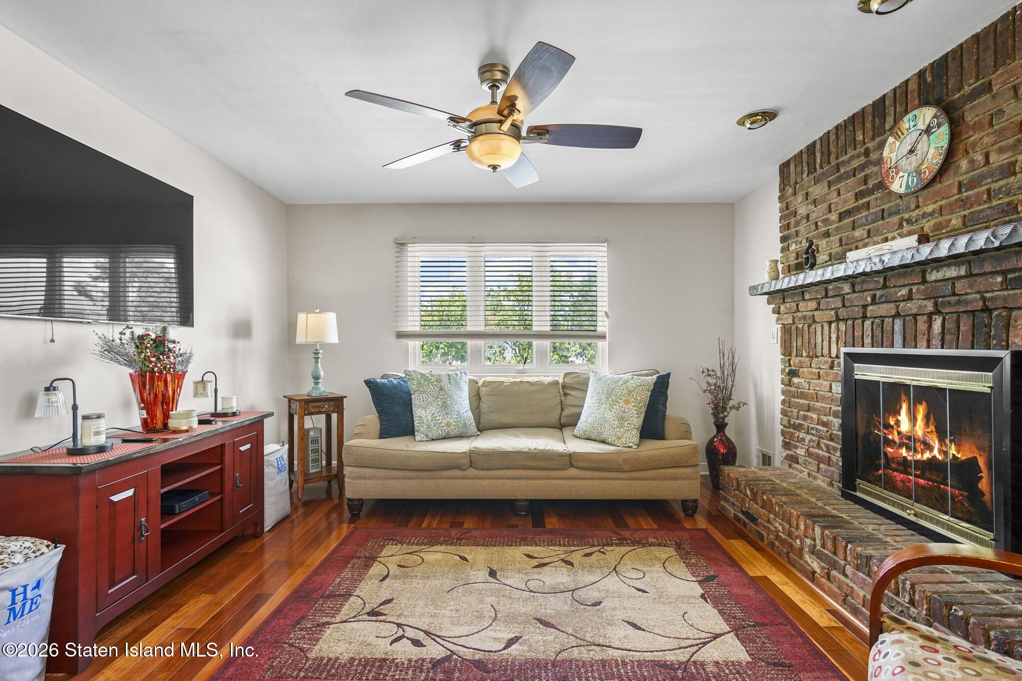 33 Middle Loop Road, Staten Island, NY, 10308 image 9