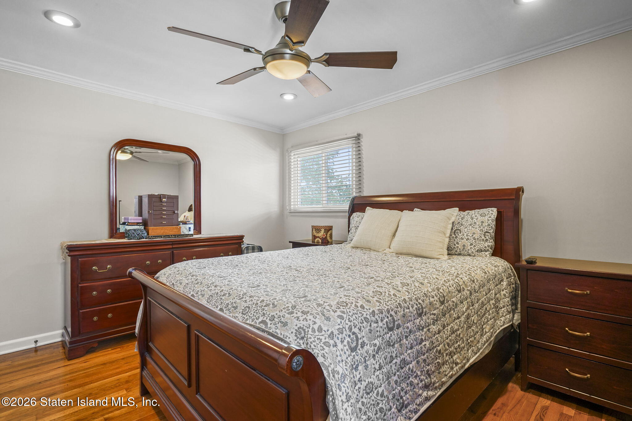 33 Middle Loop Road, Staten Island, NY, 10308 image 14