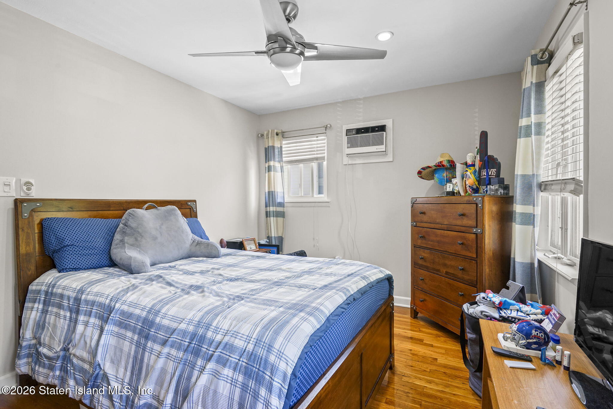 33 Middle Loop Road, Staten Island, NY, 10308 image 17