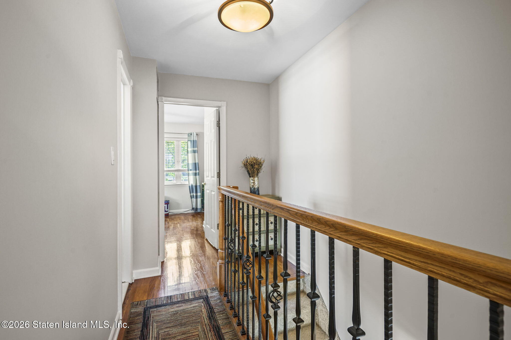 33 Middle Loop Road, Staten Island, NY, 10308 image 15