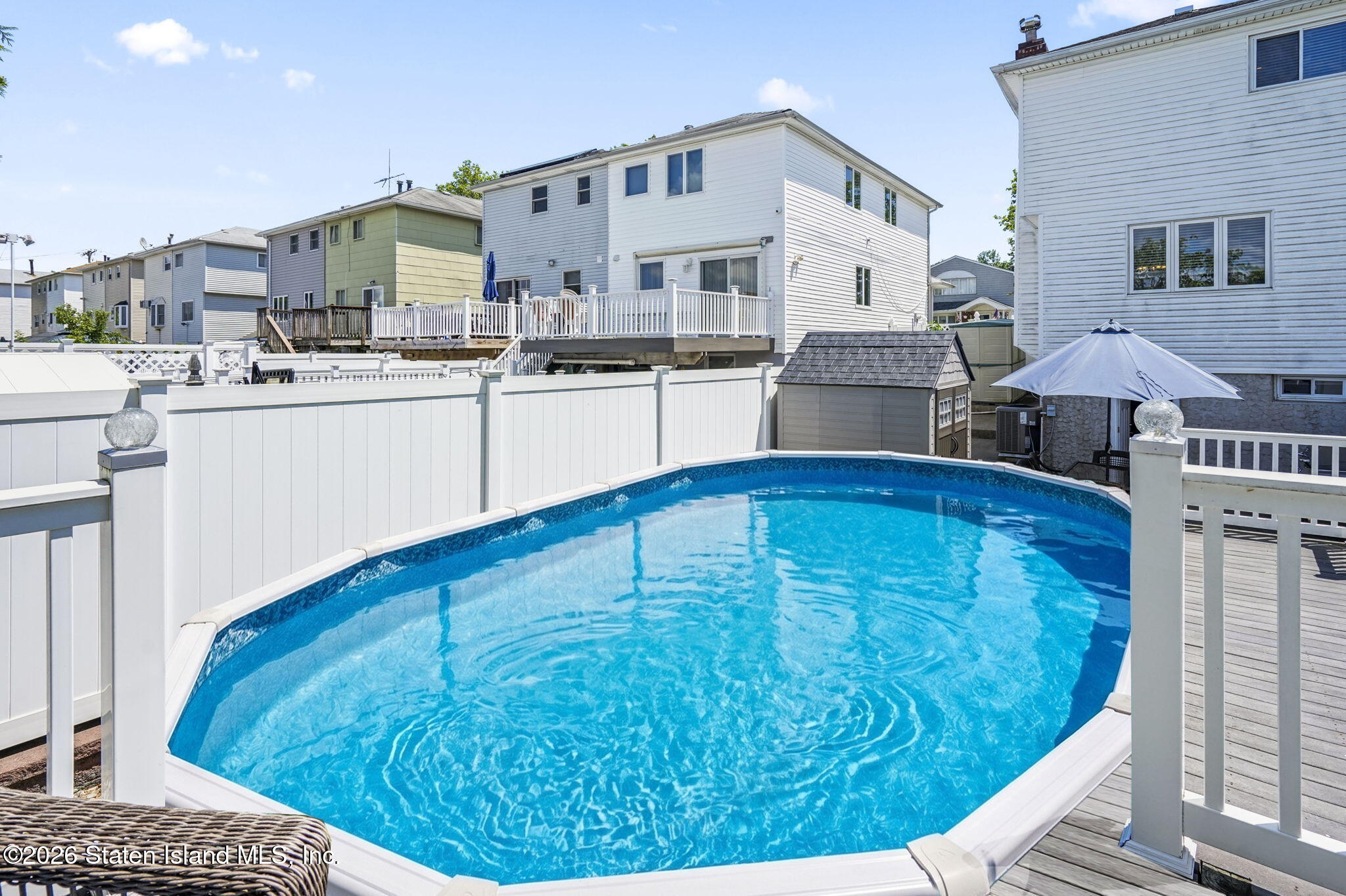 33 Middle Loop Road, Staten Island, NY, 10308 image 24