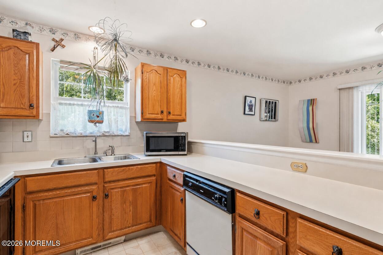 148 Morning Glory Lane, Whiting, NJ, 08759 image 16