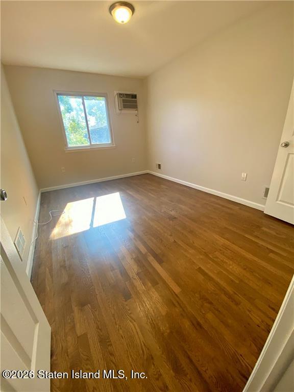 145 Marisa Circle, Staten Island, NY, 10309 image 17