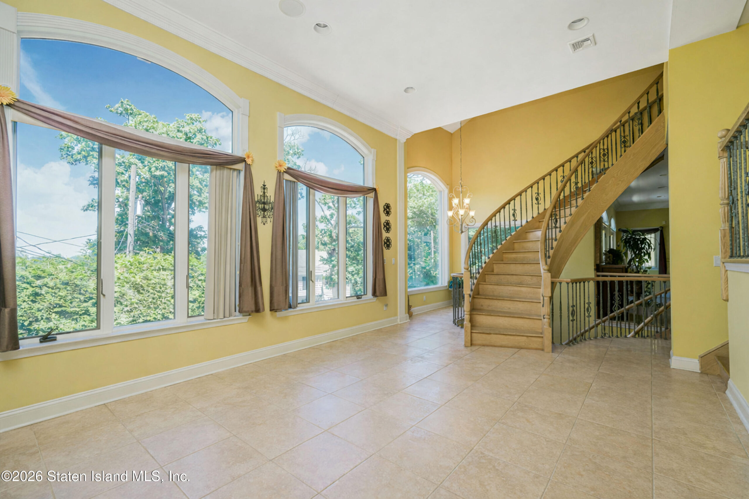 16 Diana Trail, Staten Island, NY, 10304 image 6