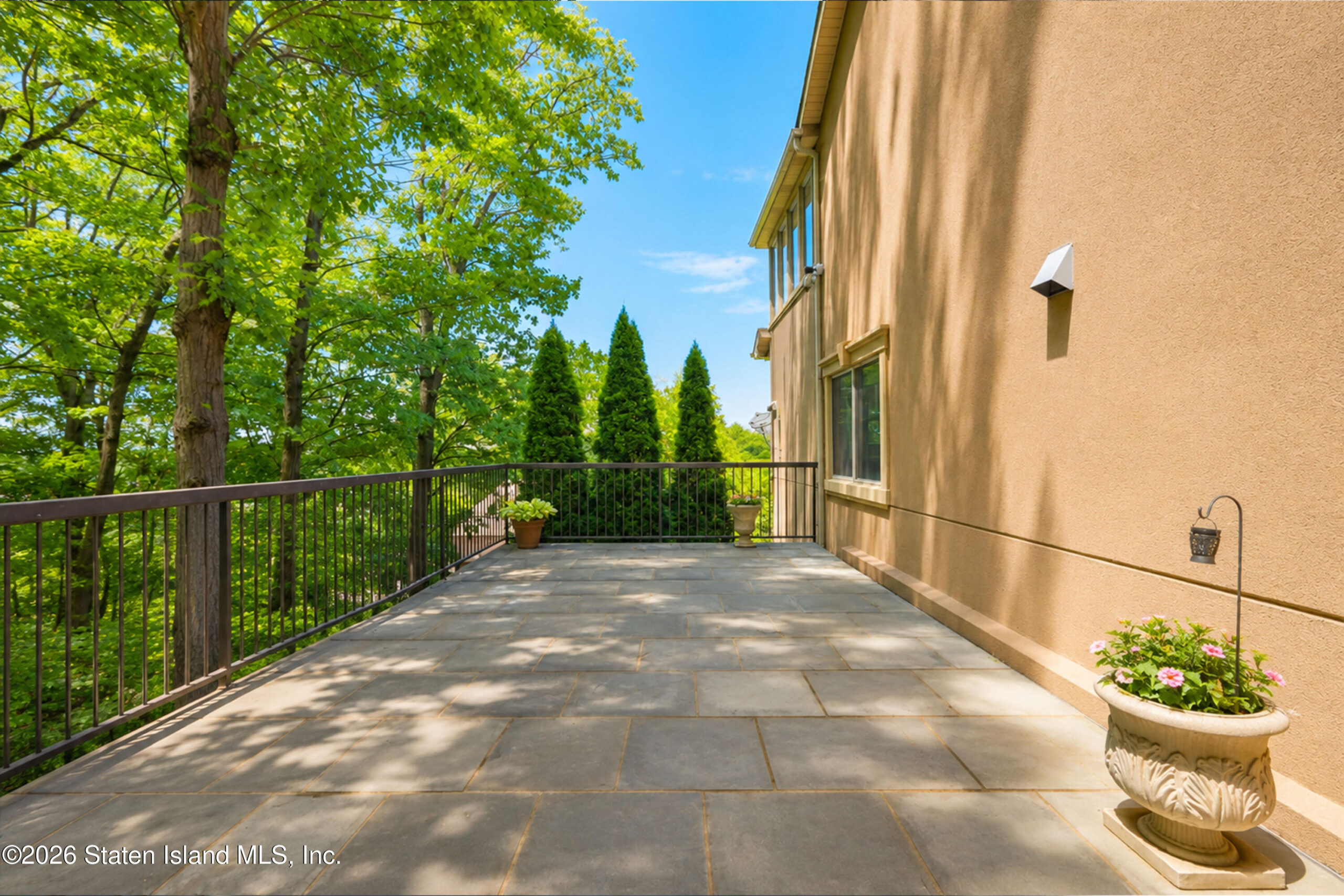 16 Diana Trail, Staten Island, NY, 10304 image 18