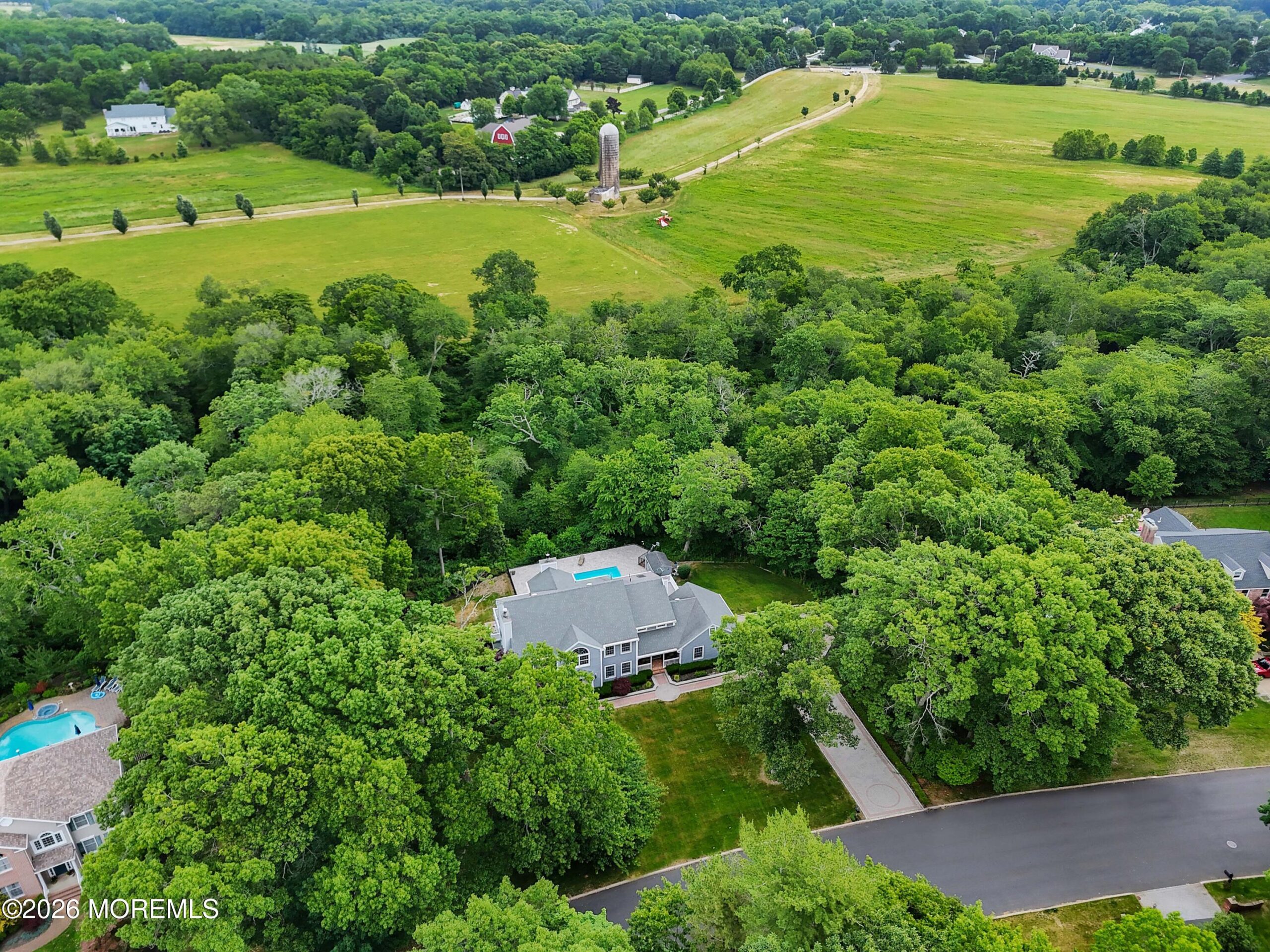 1908 Shadowbrook Drive Image 2