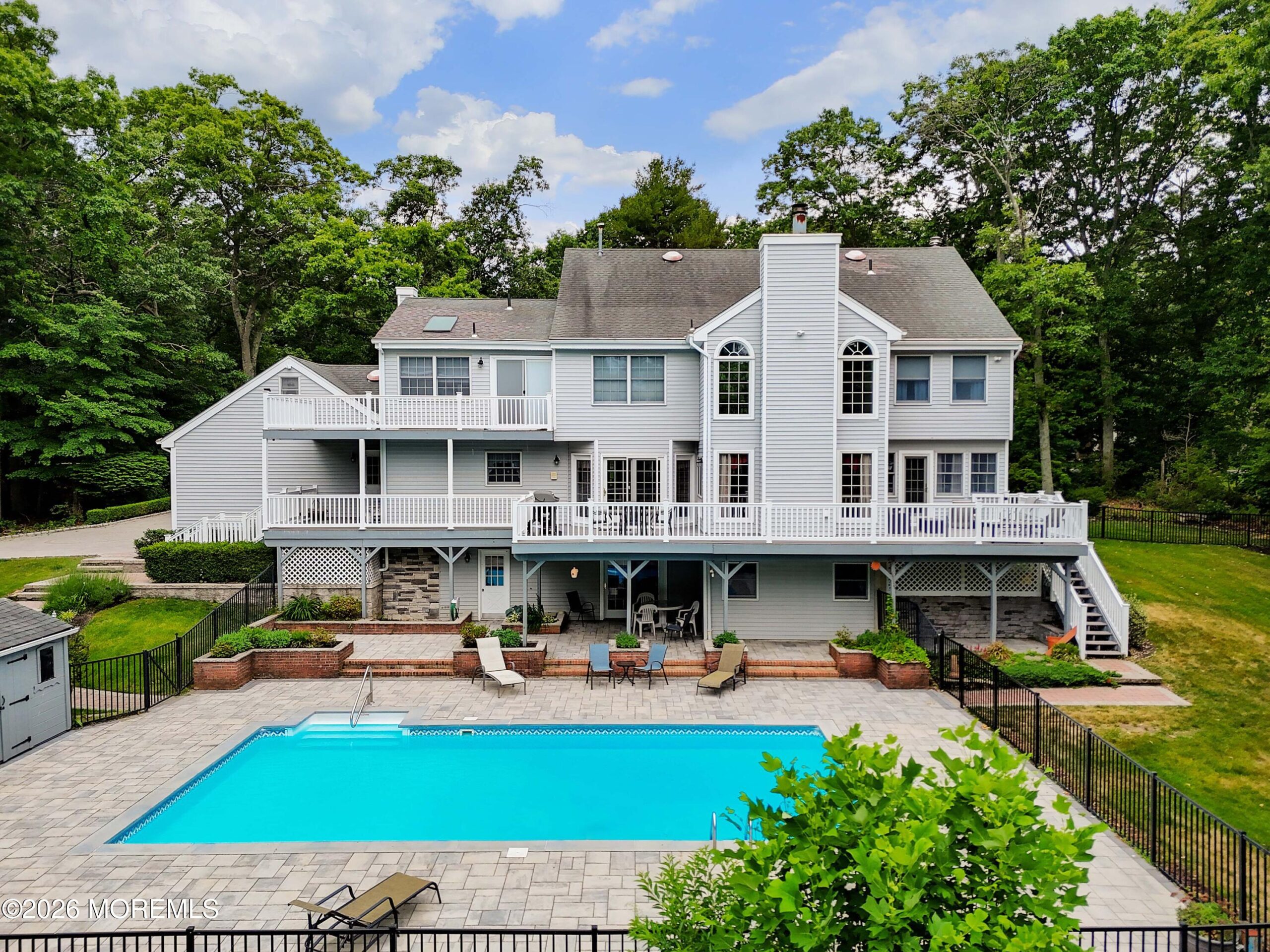 1908 Shadowbrook Drive Image 4