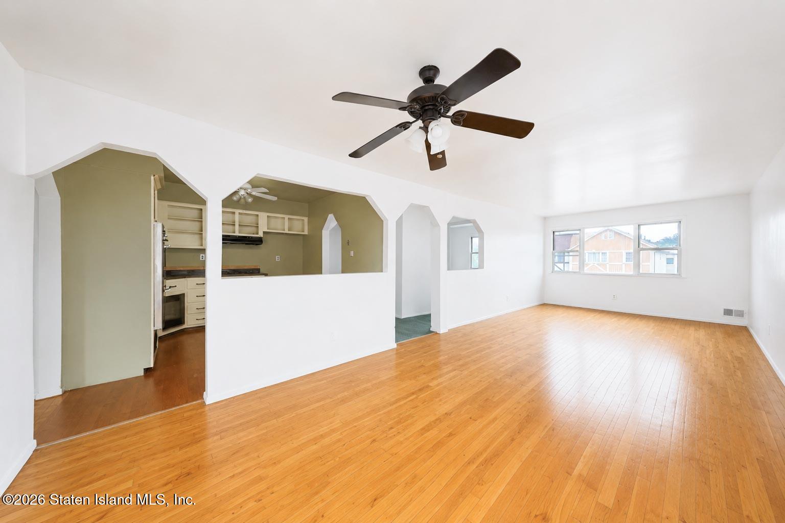 10 Leona Street, Staten Island, NY, 10314 image 17