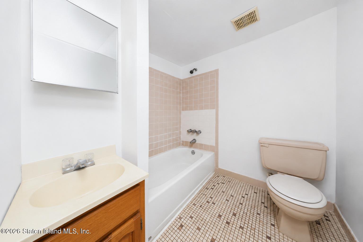 10 Leona Street, Staten Island, NY, 10314 image 27