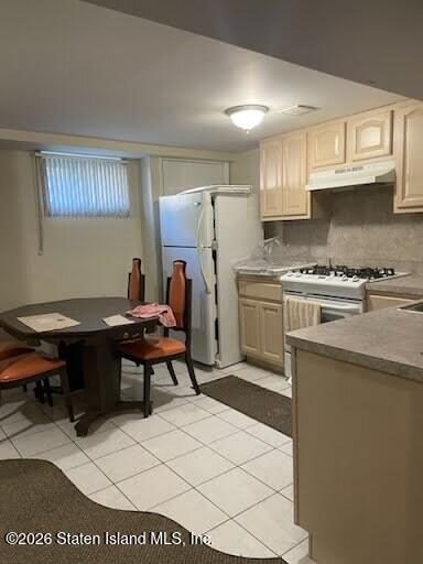 2993 Amboy Road Image 3