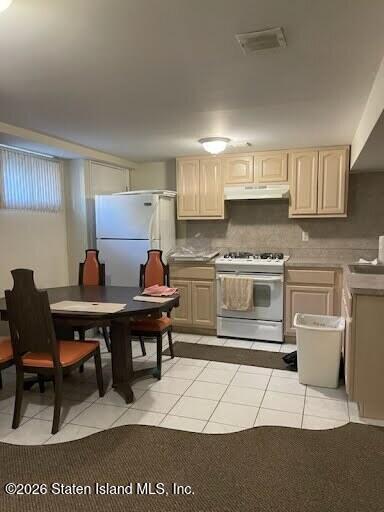 2993 Amboy Road Image 1