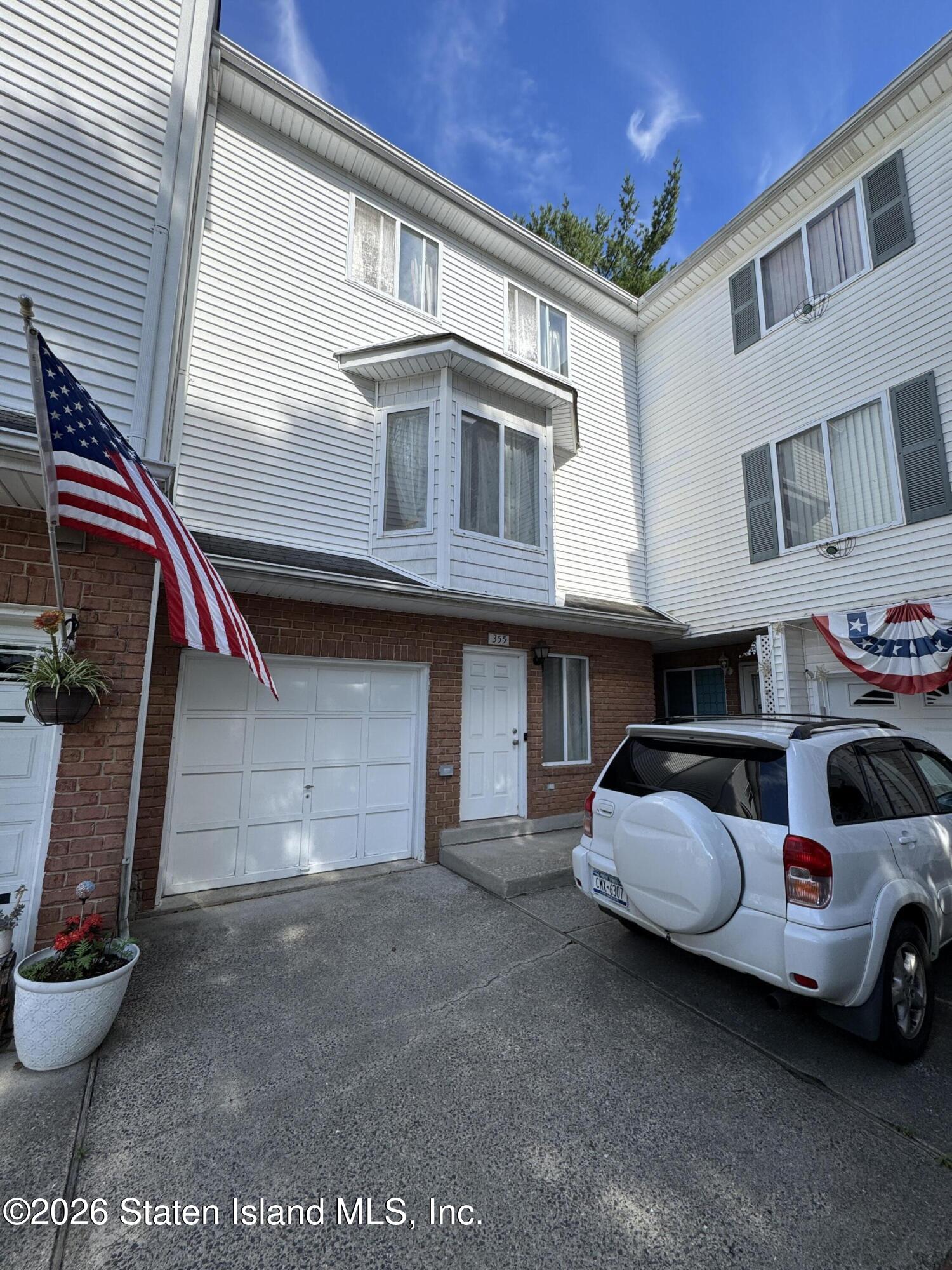 355 Aspen Knolls Way Image 2