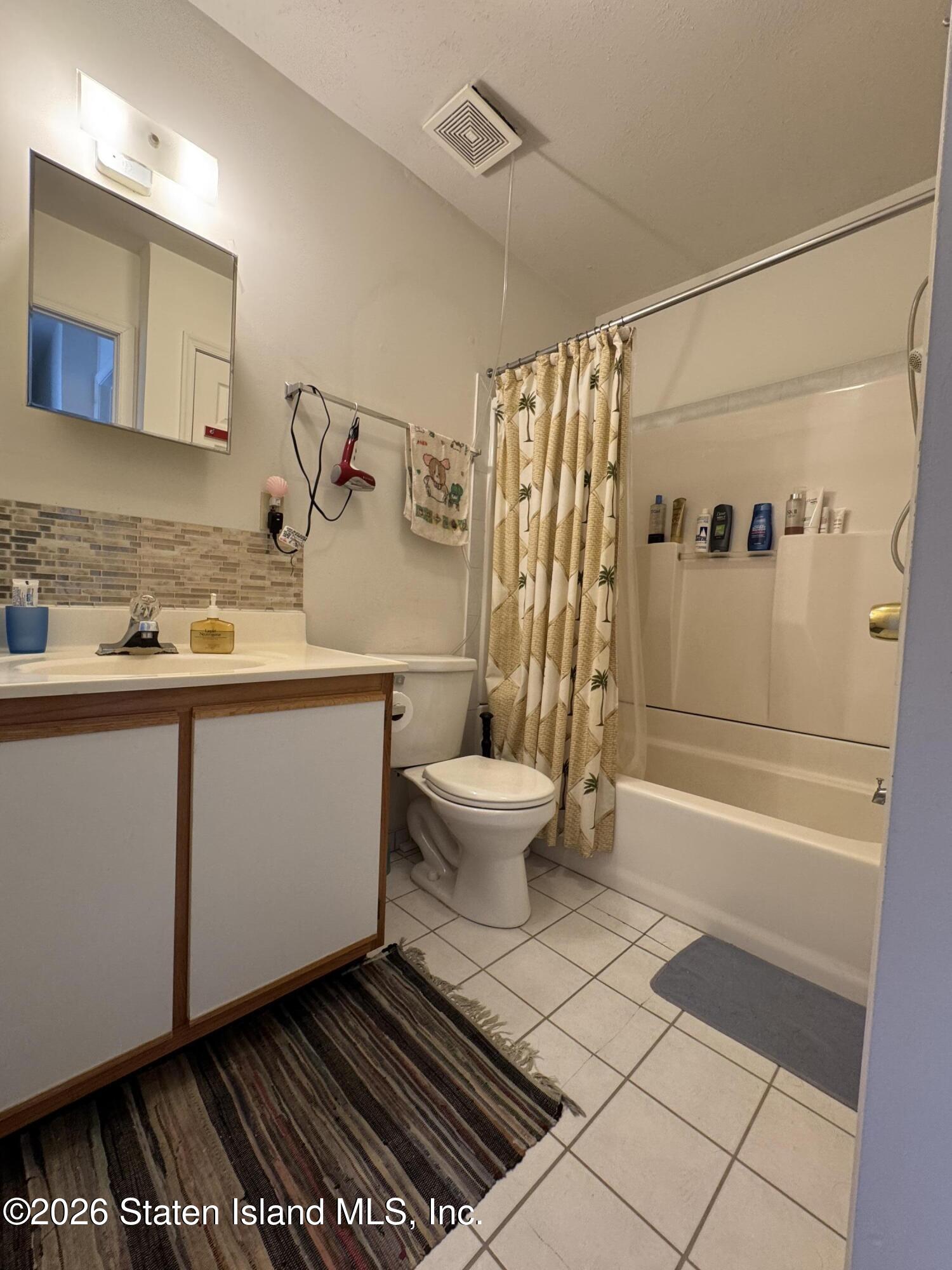 355 Aspen Knolls Way, Staten Island, NY, 10312 image 13