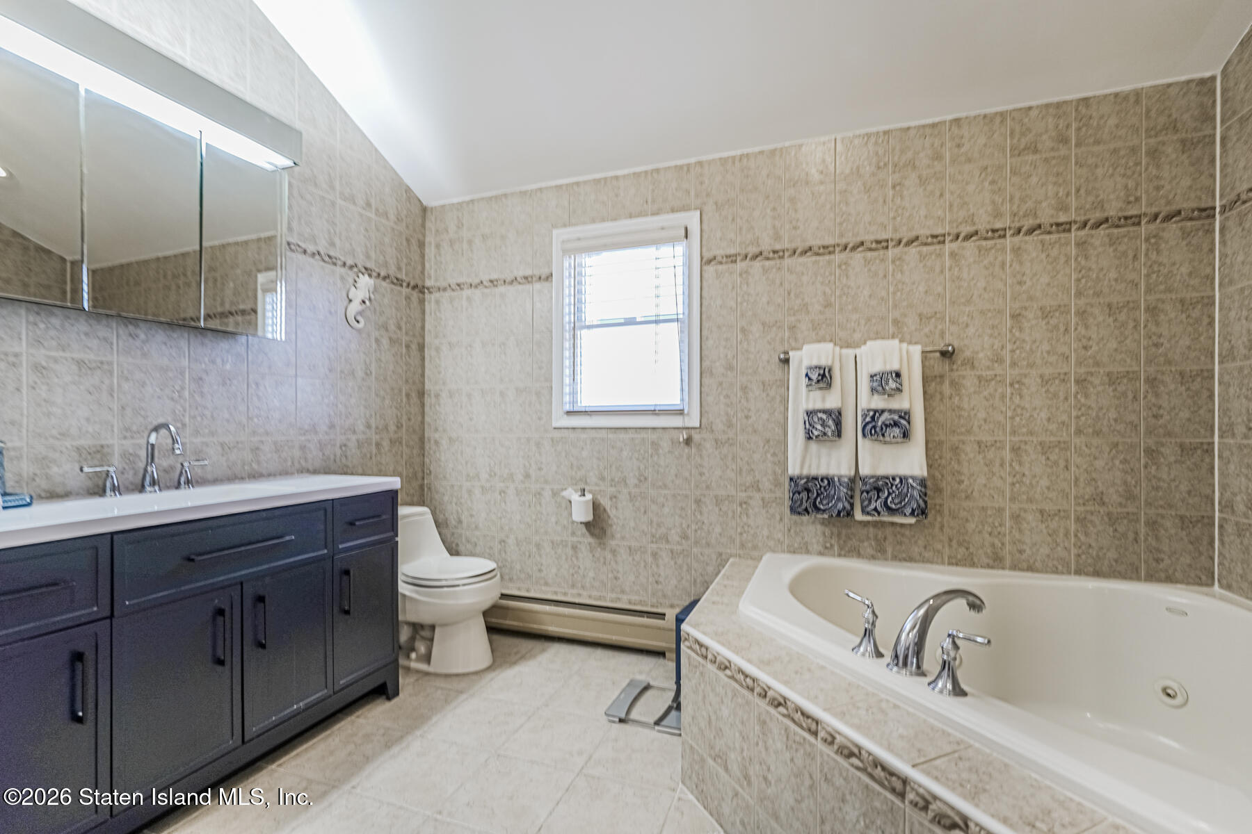 23 Covington Circle, Staten Island, NY, 10312 image 25