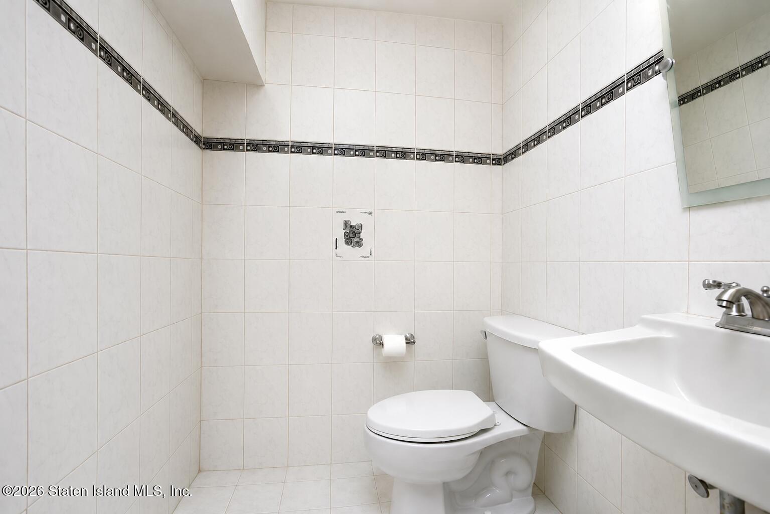 27 Sandy Lane, Staten Island, NY, 10307 image 15