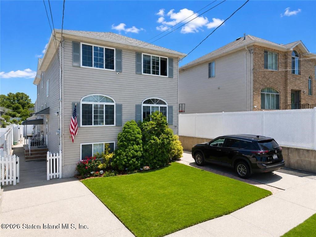 32 Franklin Place Image 2