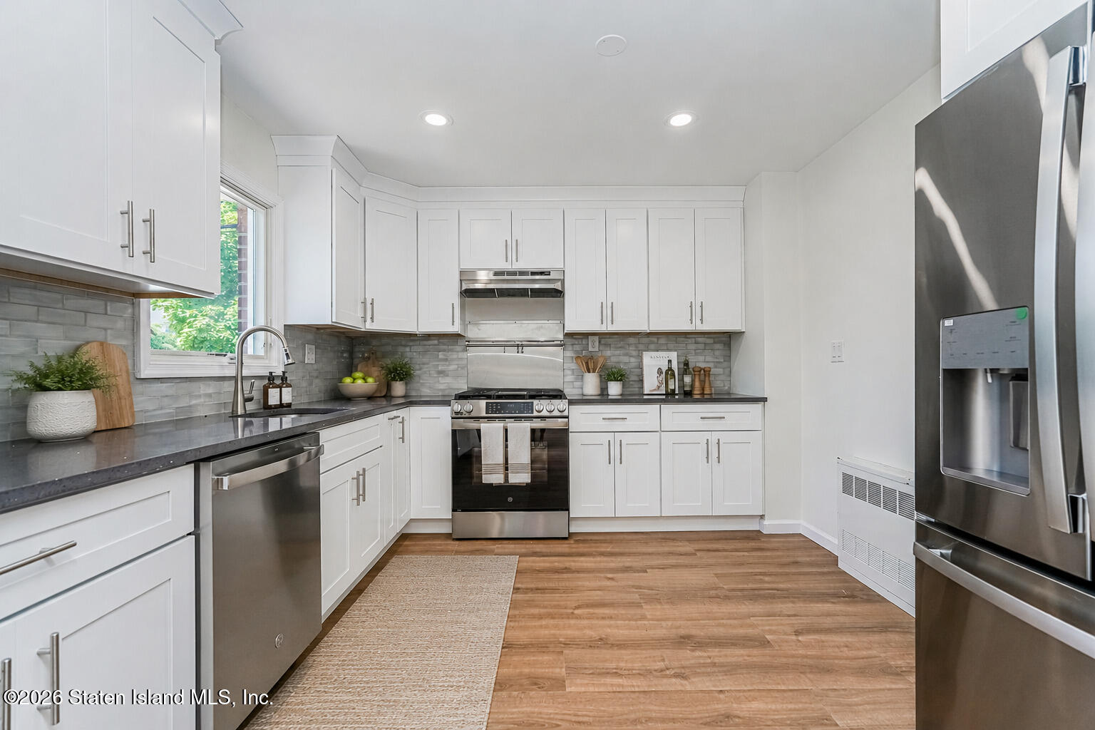 76 Mill Road, Staten Island, NY, 10306 image 15