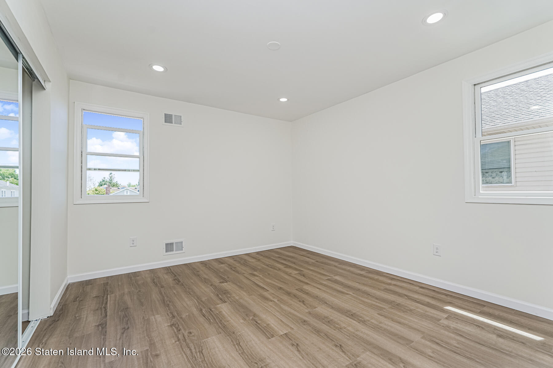 76 Mill Road, Staten Island, NY, 10306 image 31