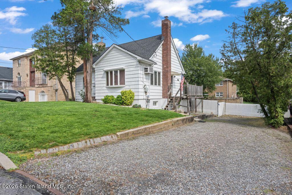 223 Darlington Avenue Image 1