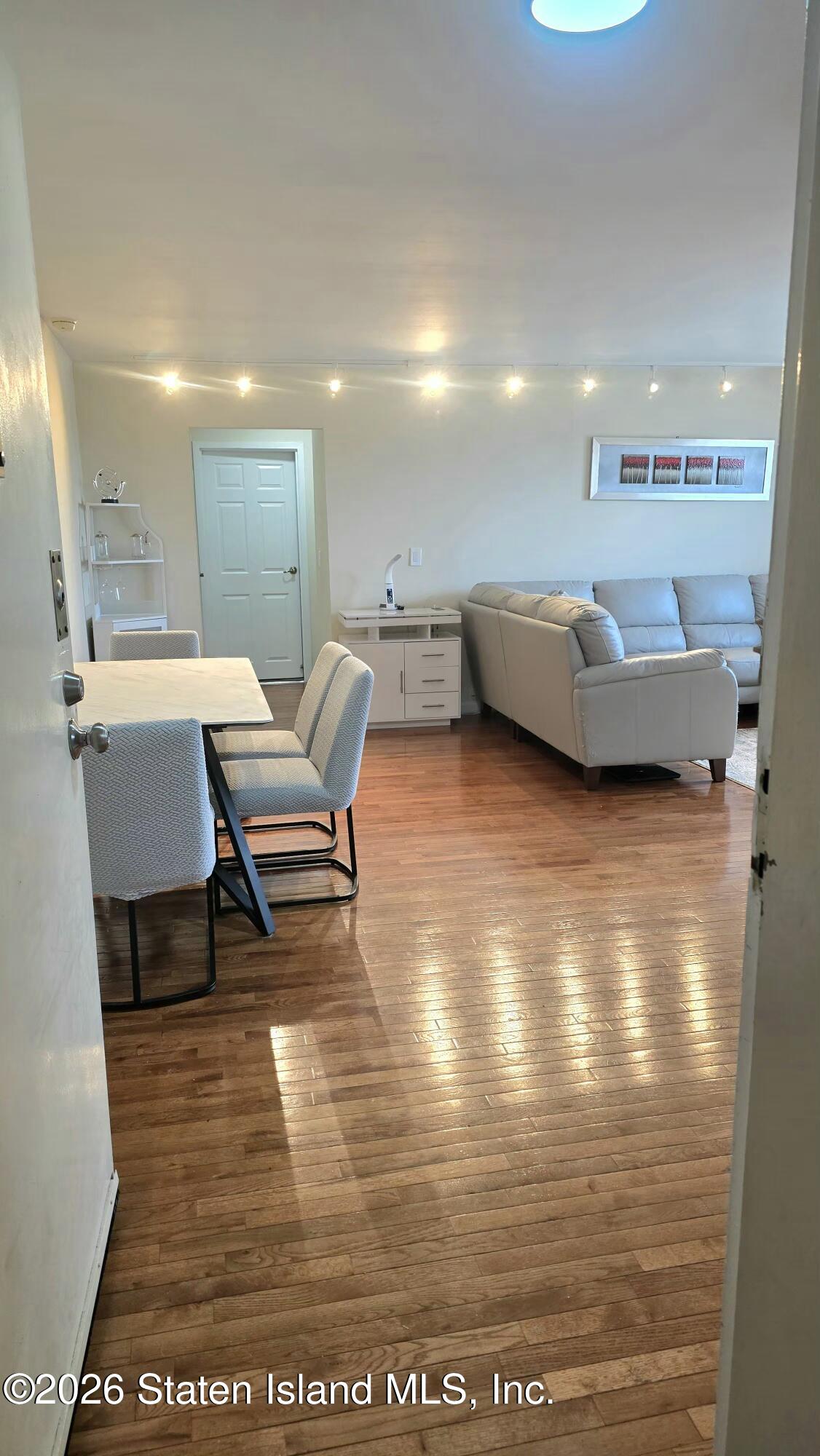 406 Maryland Avenue #2d, Staten Island, NY, 10305 image 10