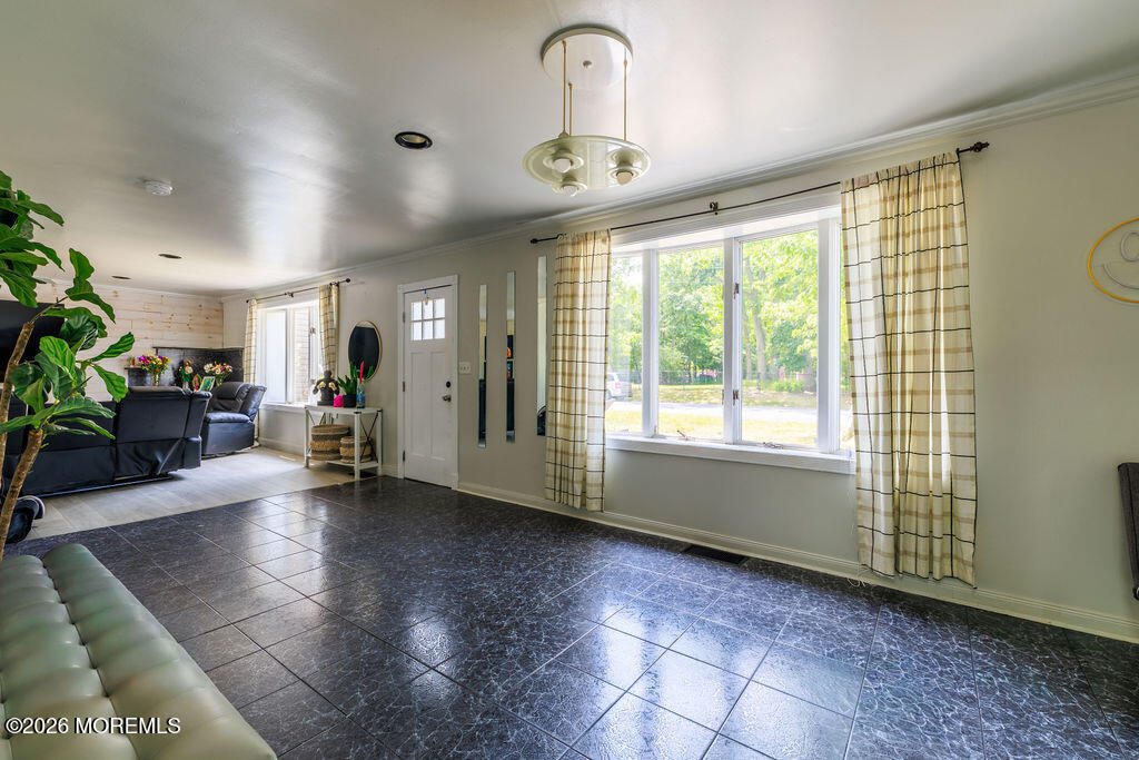 30 Spruce Road Image 3