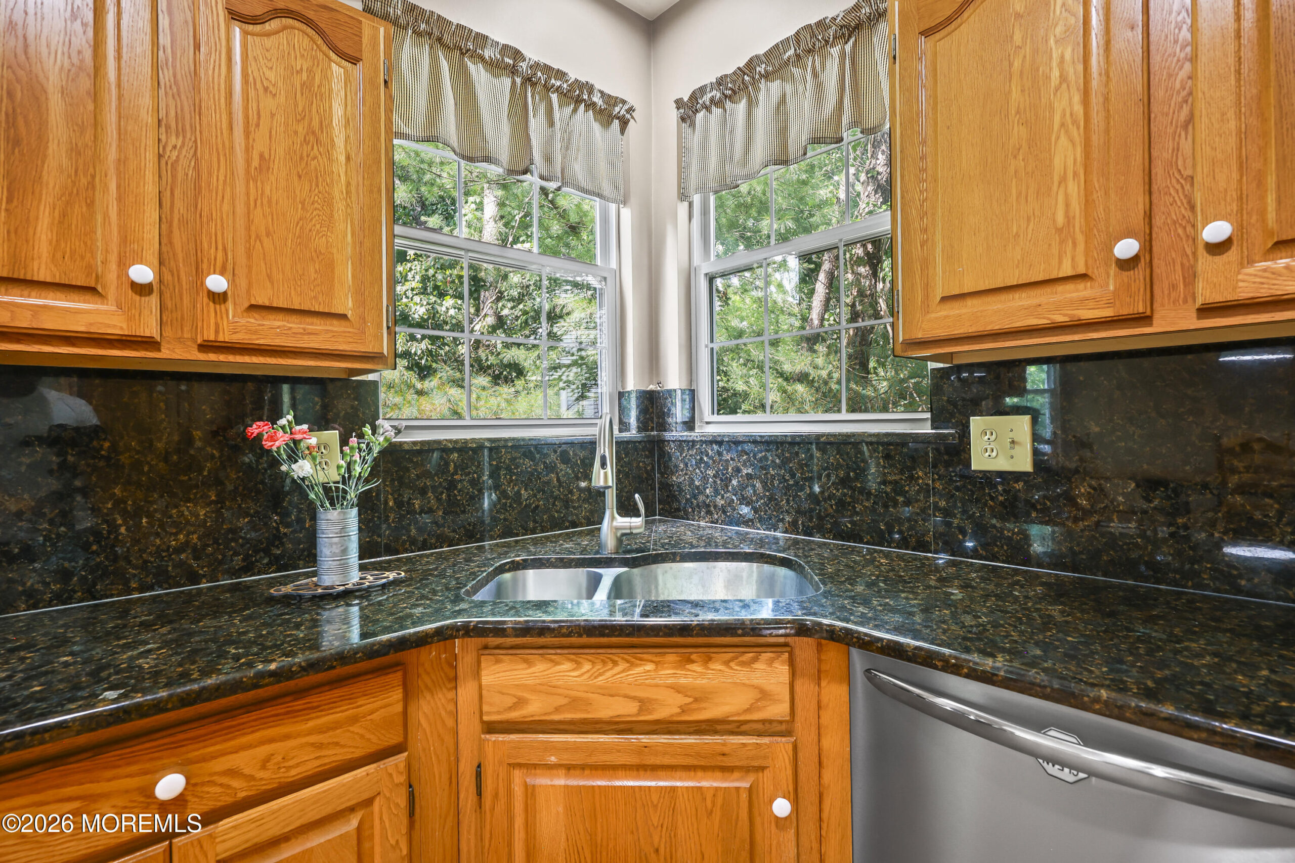 18 Queens Pass, Colts Neck, NJ, 07722 image 18