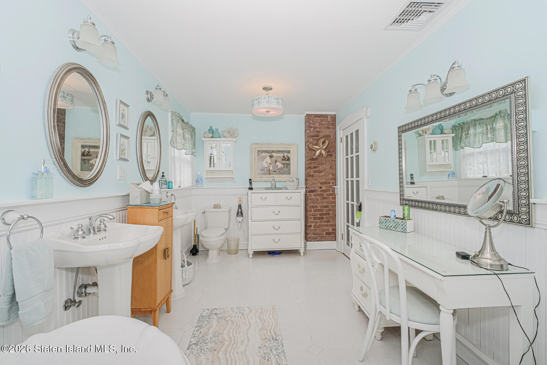 420 Kissel Avenue, Staten Island, NY, 10301 image 17
