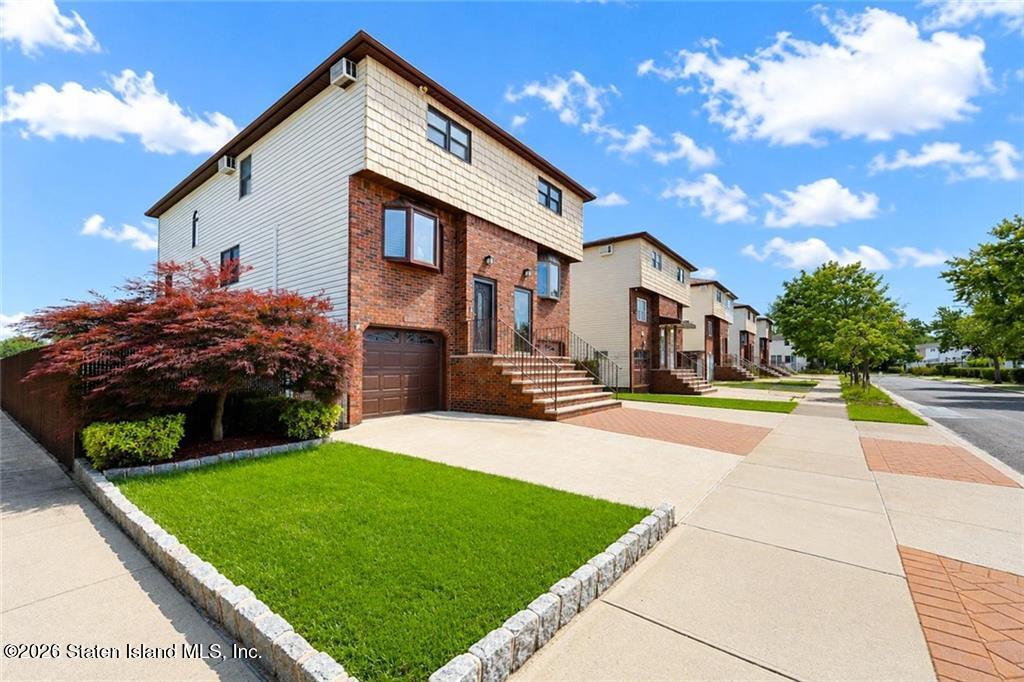 131 Brook Avenue Image 2