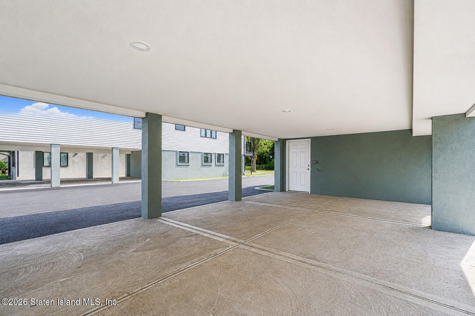 339 Mallory Avenue, Staten Island, NY, 10305 image 25