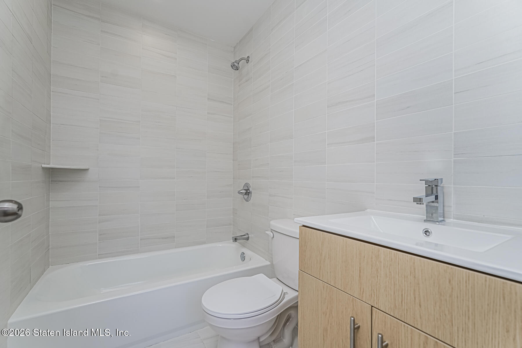 339 Mallory Avenue Image 5