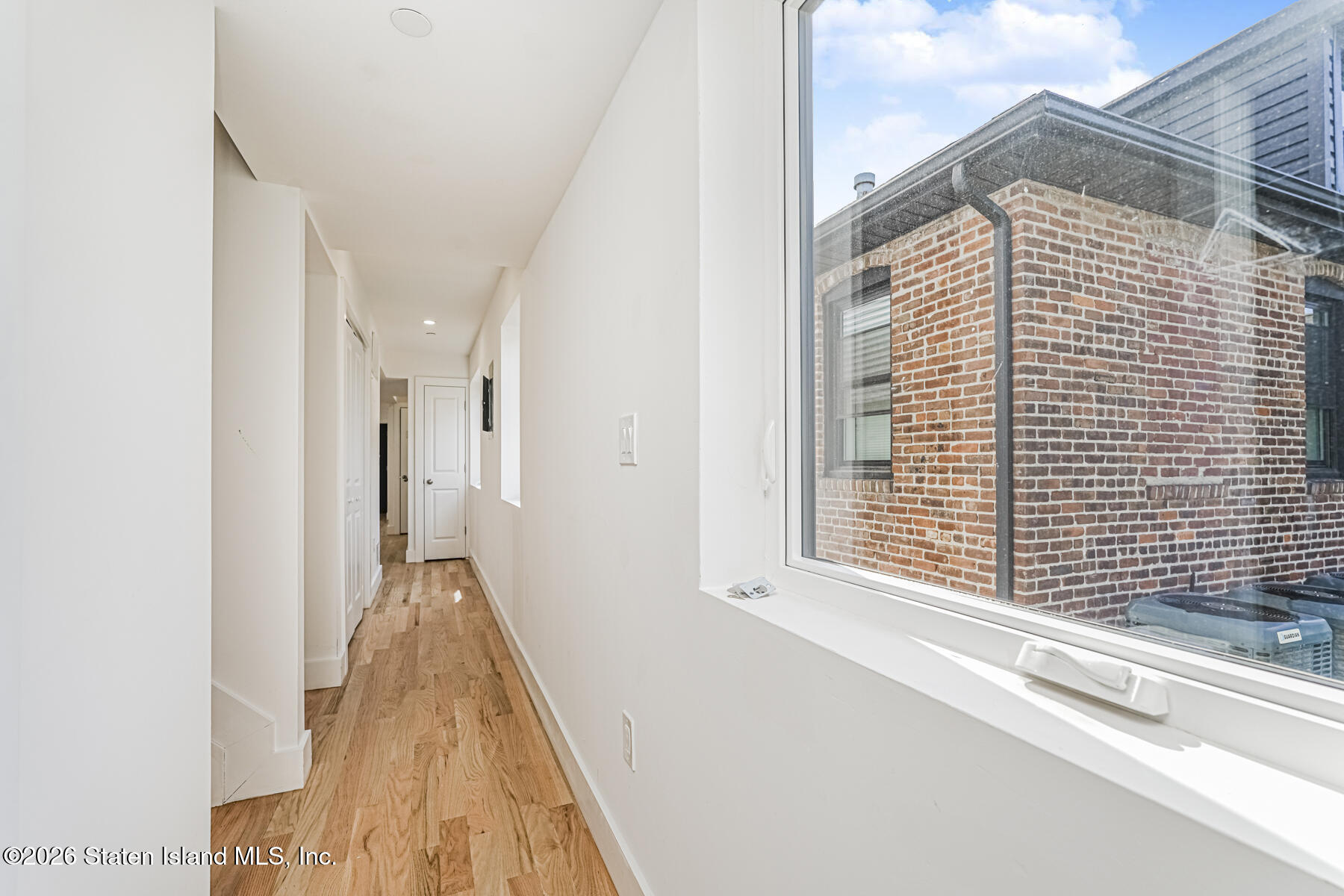 339 Mallory Avenue, Staten Island, NY, 10305 image 20