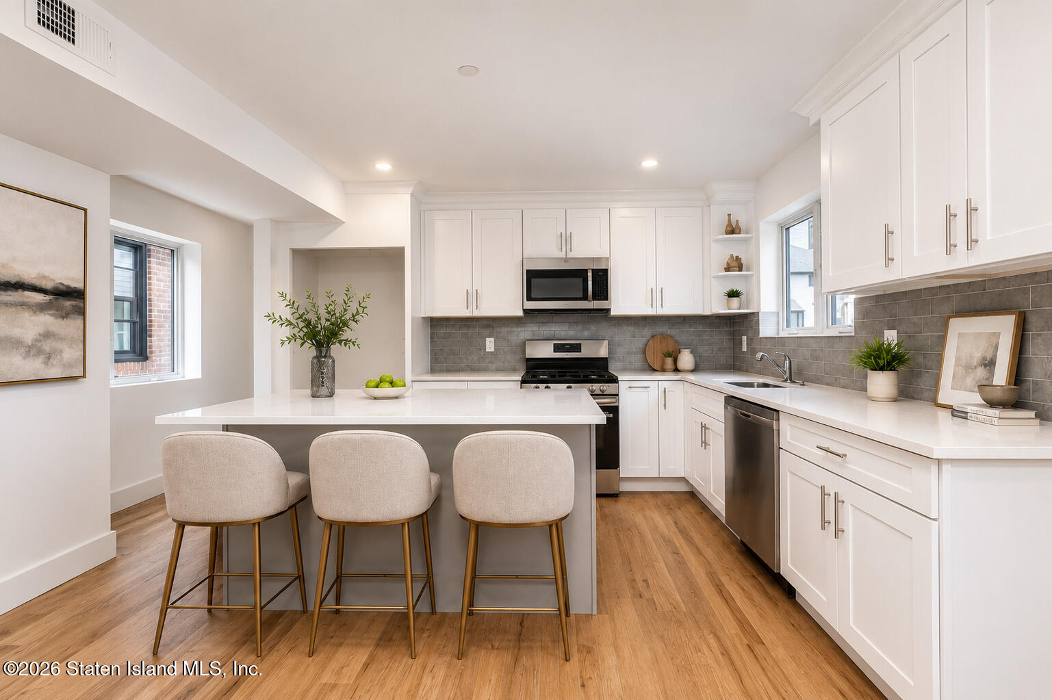 339 Mallory Avenue, Staten Island, NY, 10305 image 14